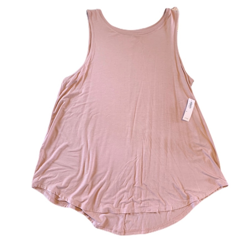 OLD NAVY NWT TANK TOP MEDIUM